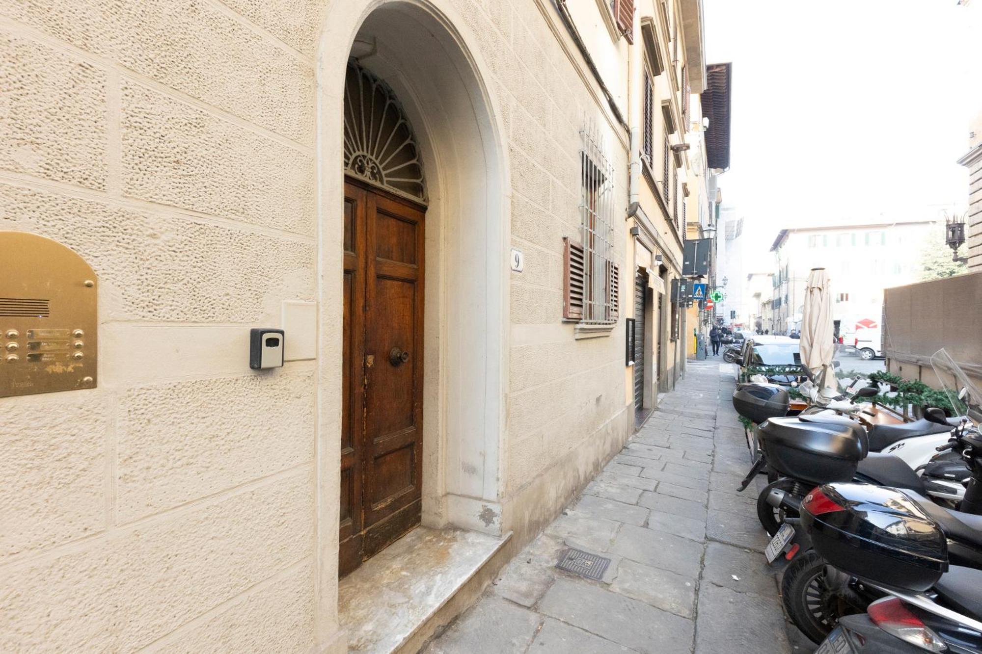 Ferienwohnung Santo Spirito Living Florenz Exterior foto