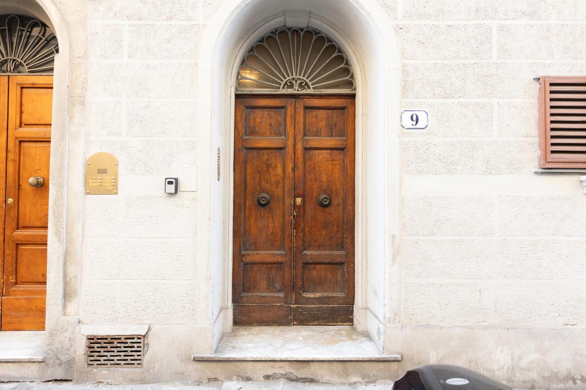 Ferienwohnung Santo Spirito Living Florenz Exterior foto